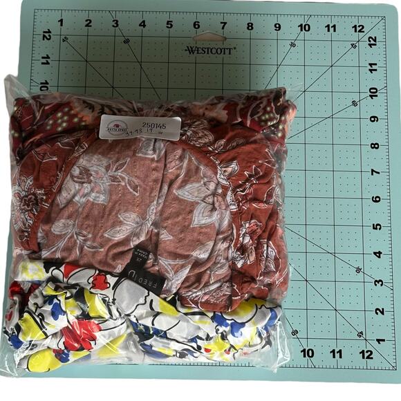 Womens Blouse Plus Size Bundle Floral Office Professional Church Deal - Picture 6 of 6